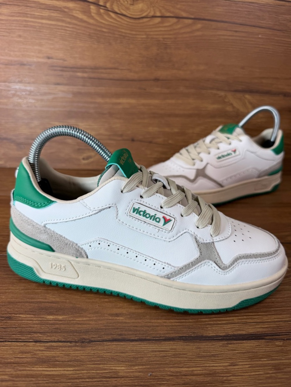 VICTORIA C80 1985 Leather Sneakers Women’s Size 8 (38) Low Top Casual Shoes